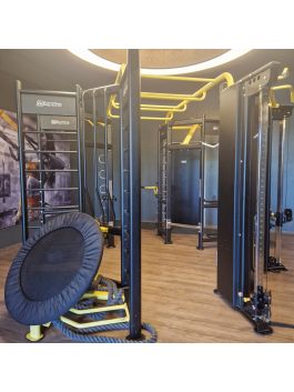 SportsArt komplet 57 fitnes naprav + kardio