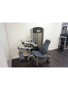 Life Fitness Signature naprava za upogib kolen Leg Curl