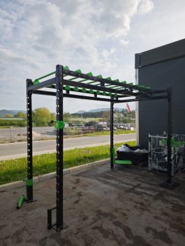 Exigo funkcionalna kletka z nastavki Functional Rig With Attachments