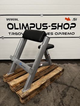 Nautilus klop za biceps Scott Bench