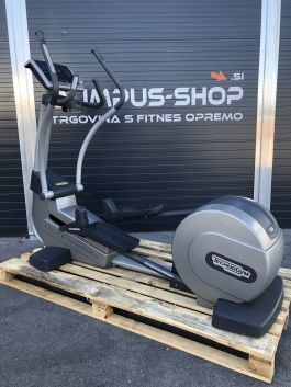 TECHNOGYM ELIPTIK SYNCHRO EXCITE LED ALI LCD PROFESIONALNI